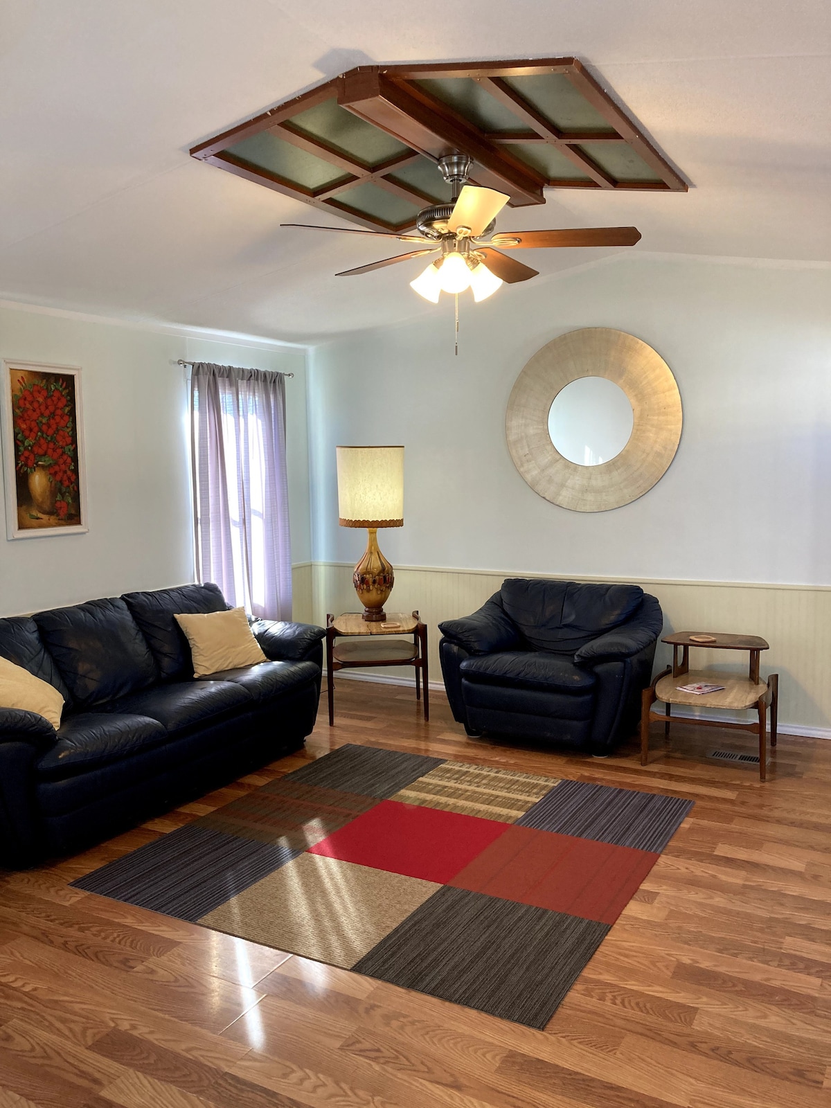SunSet Guesthouse: cozy, convenient, comfortable