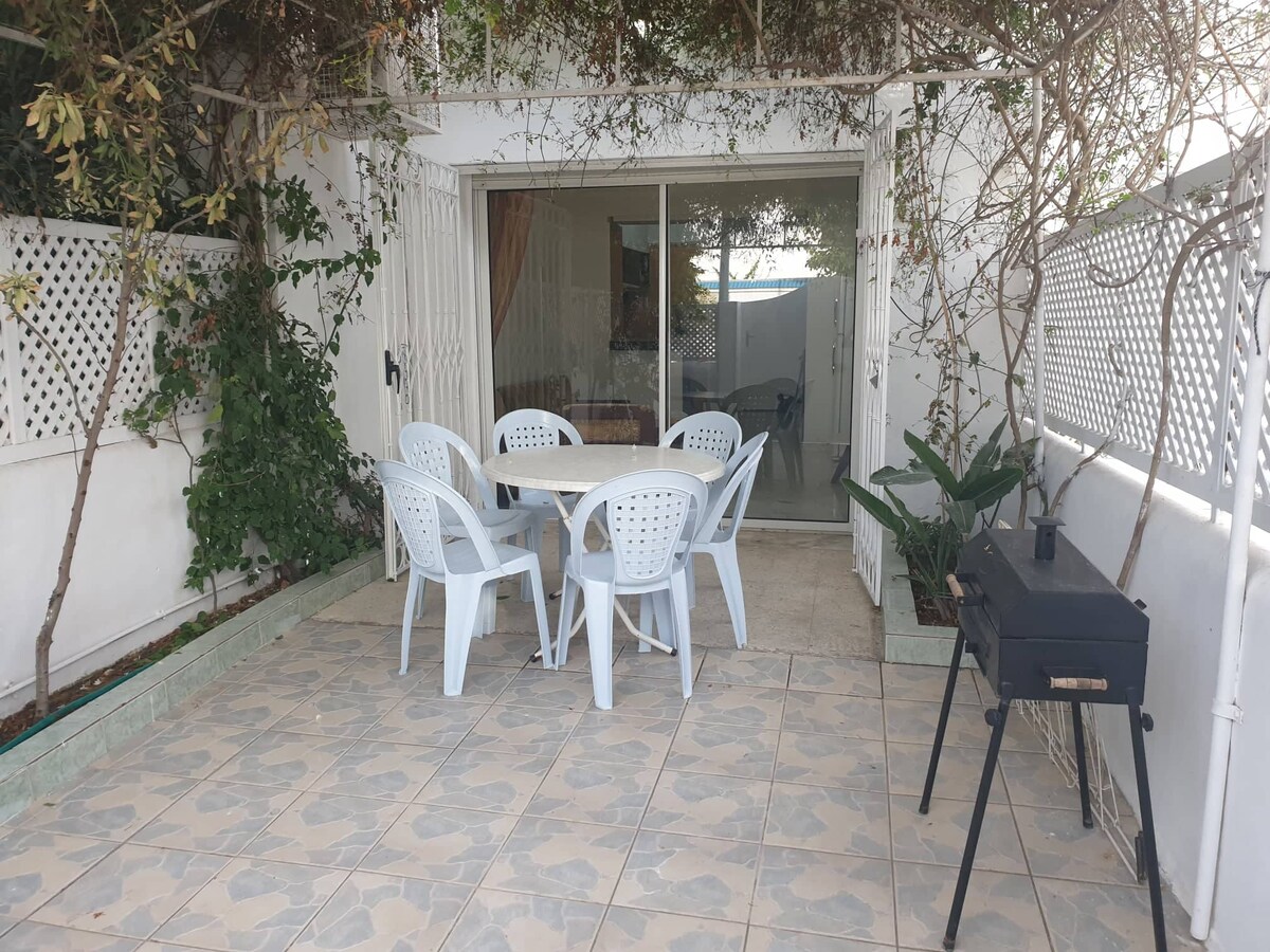 Joli duplex à Hammamet dans résidence avec piscine