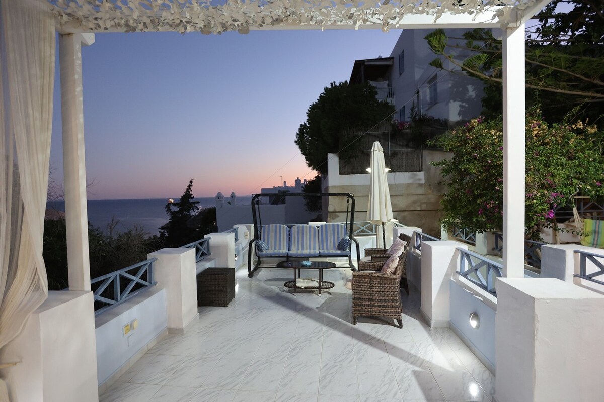 Vacation house with a stunning view-Vari Syros #2