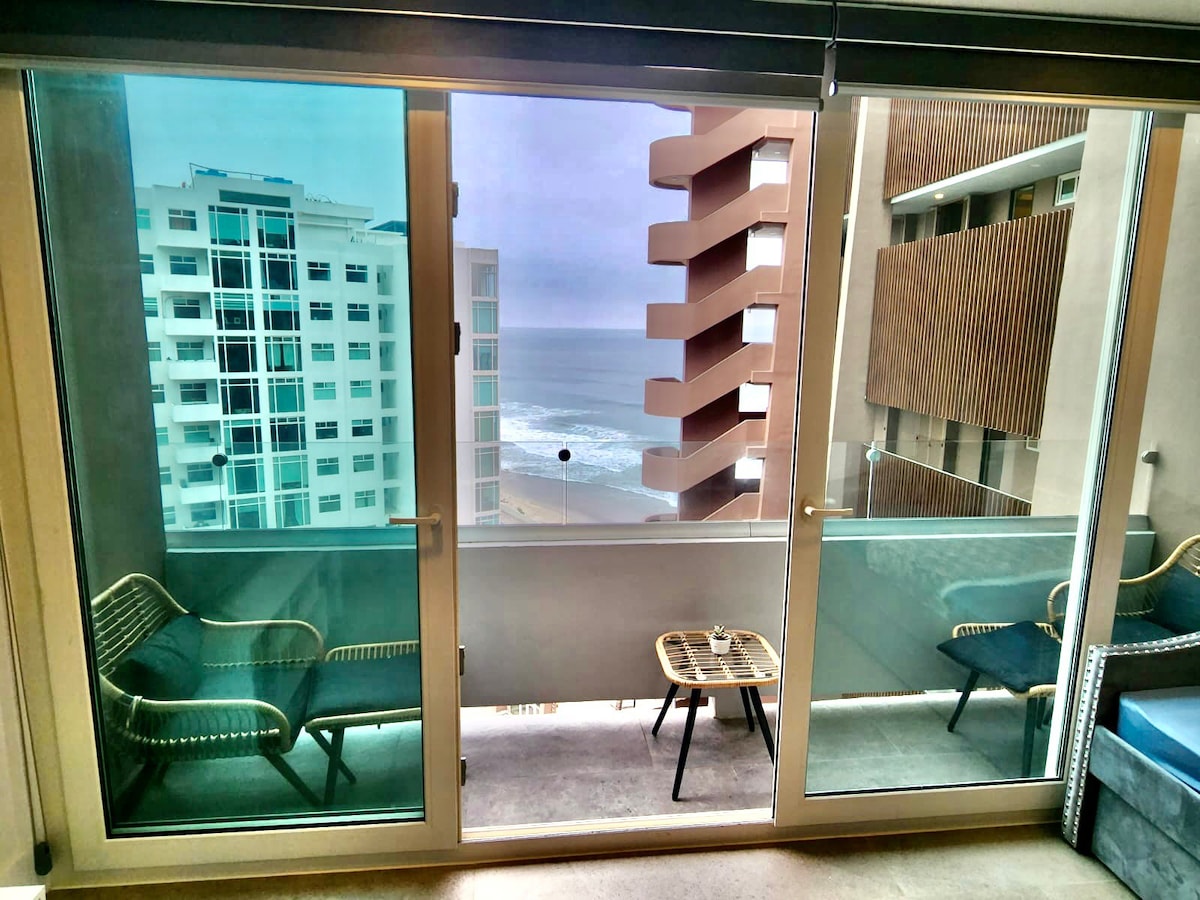 美丽的海滩公寓，可观赏海景