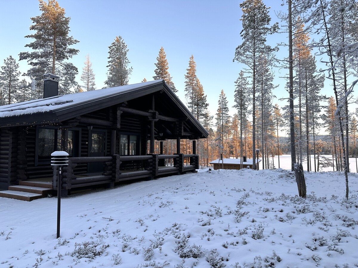 Lakeside cabin with hot tub, 7 pers. Ruka-Kuusamo