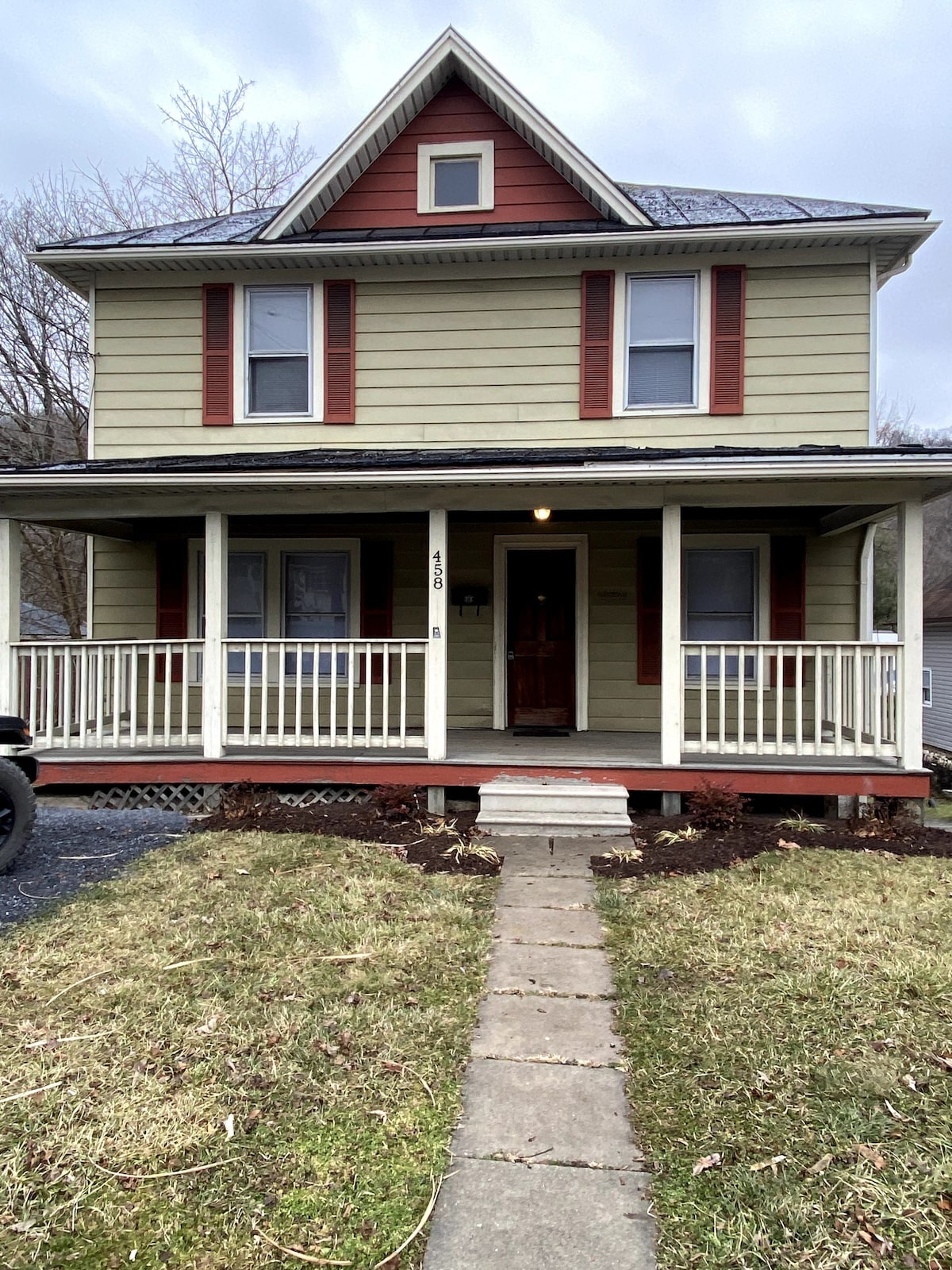 Wonderful House in downtown Berkeley Springs