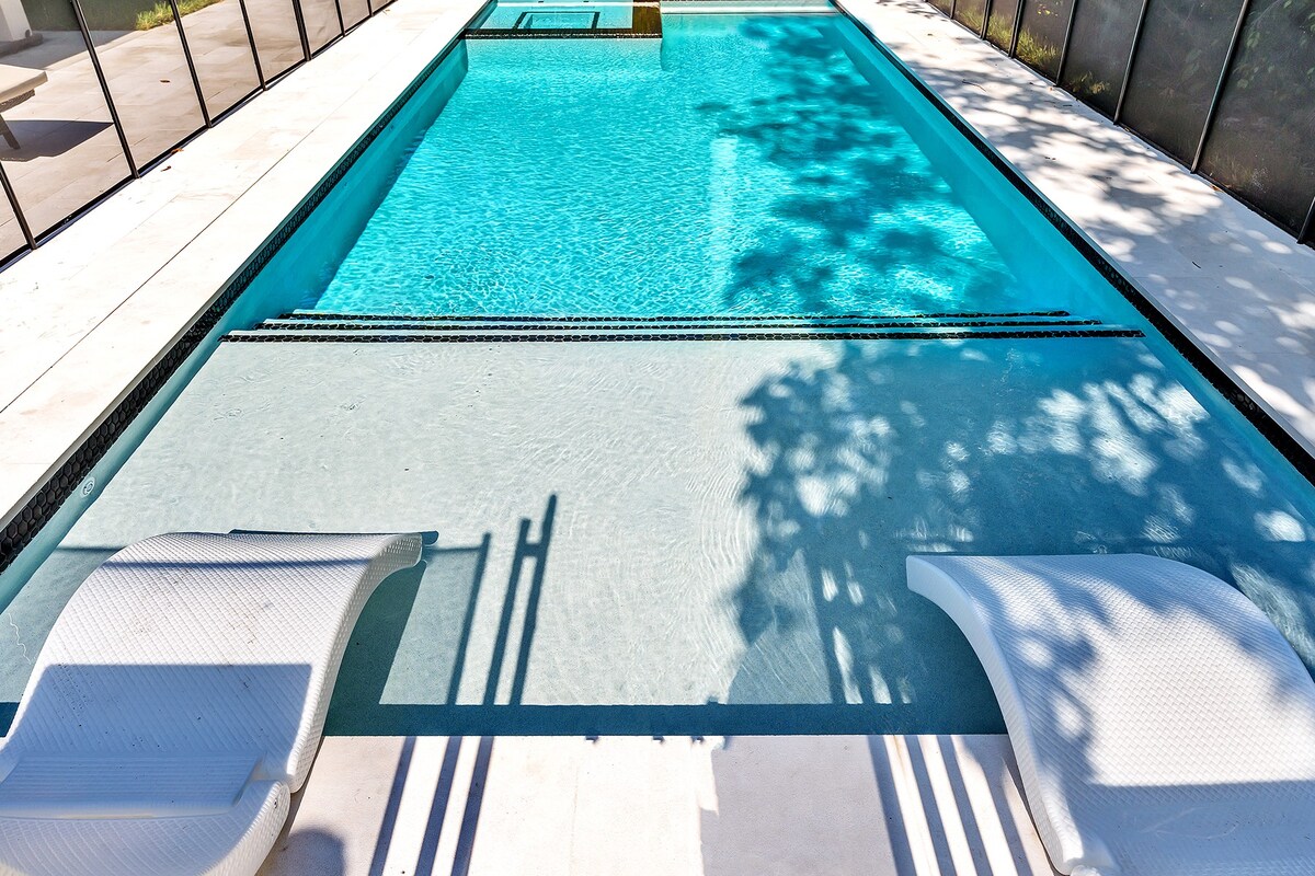 Beautiful & Modern Pool Home - El Portal/Miami