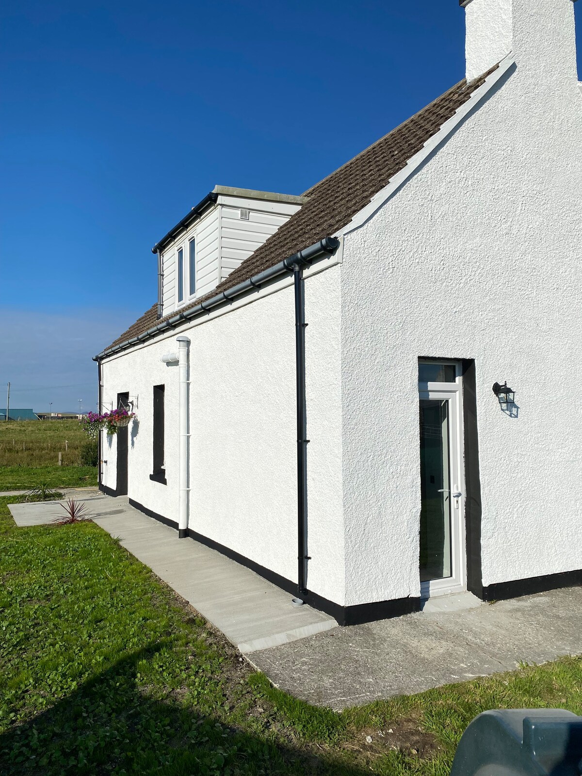 Alder Lodge. Your Hebridean fireside getaway