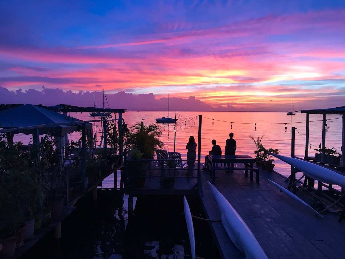 Bocas Town Over-the-Sea Home