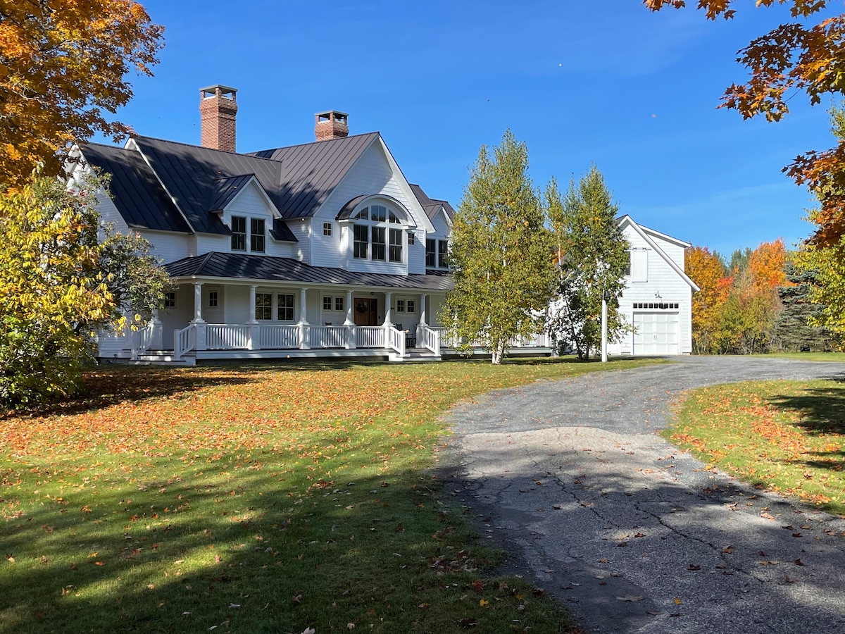 Luxury Farmhouse near Okemo,VAST Trail , Star Lake