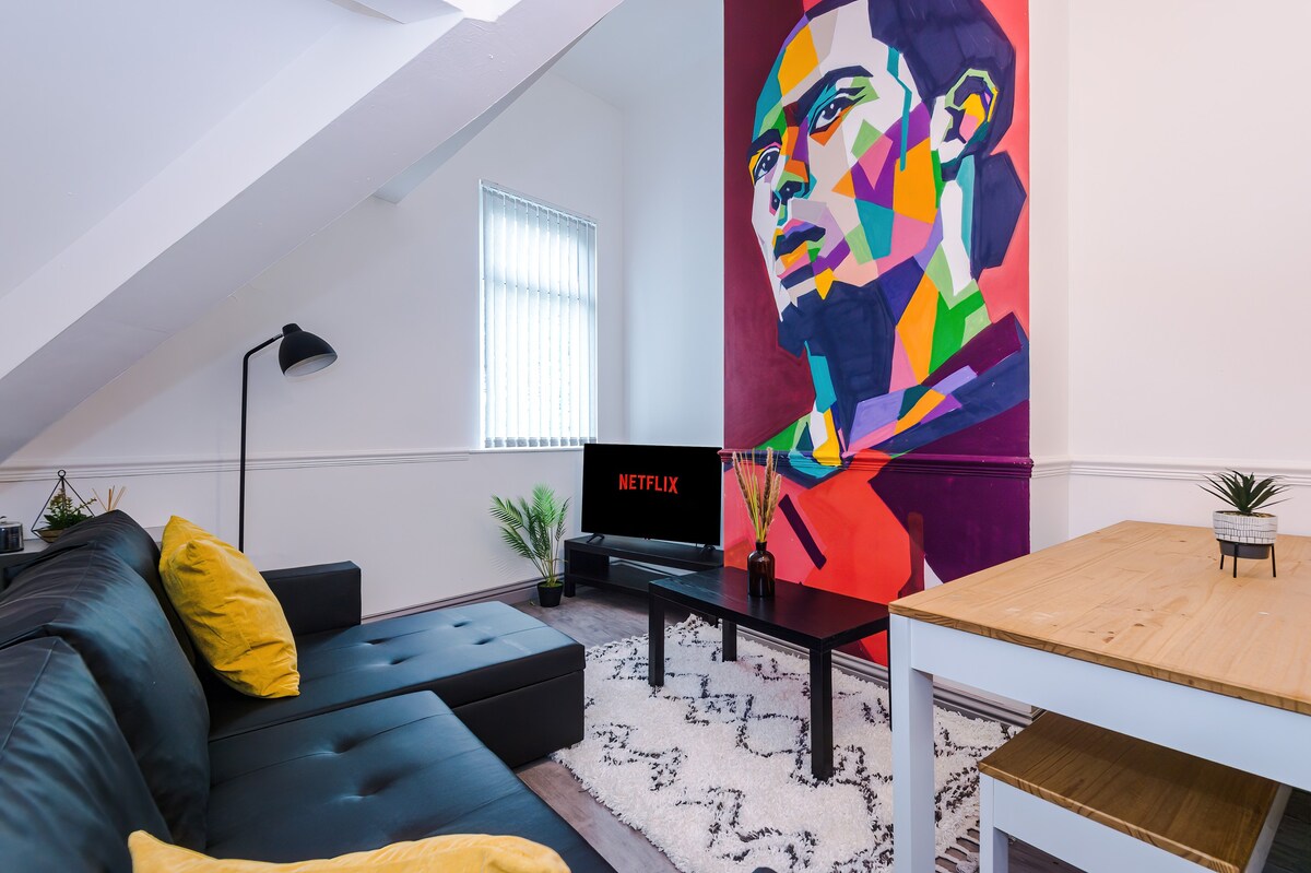 LFC Themed Apartment Anfield