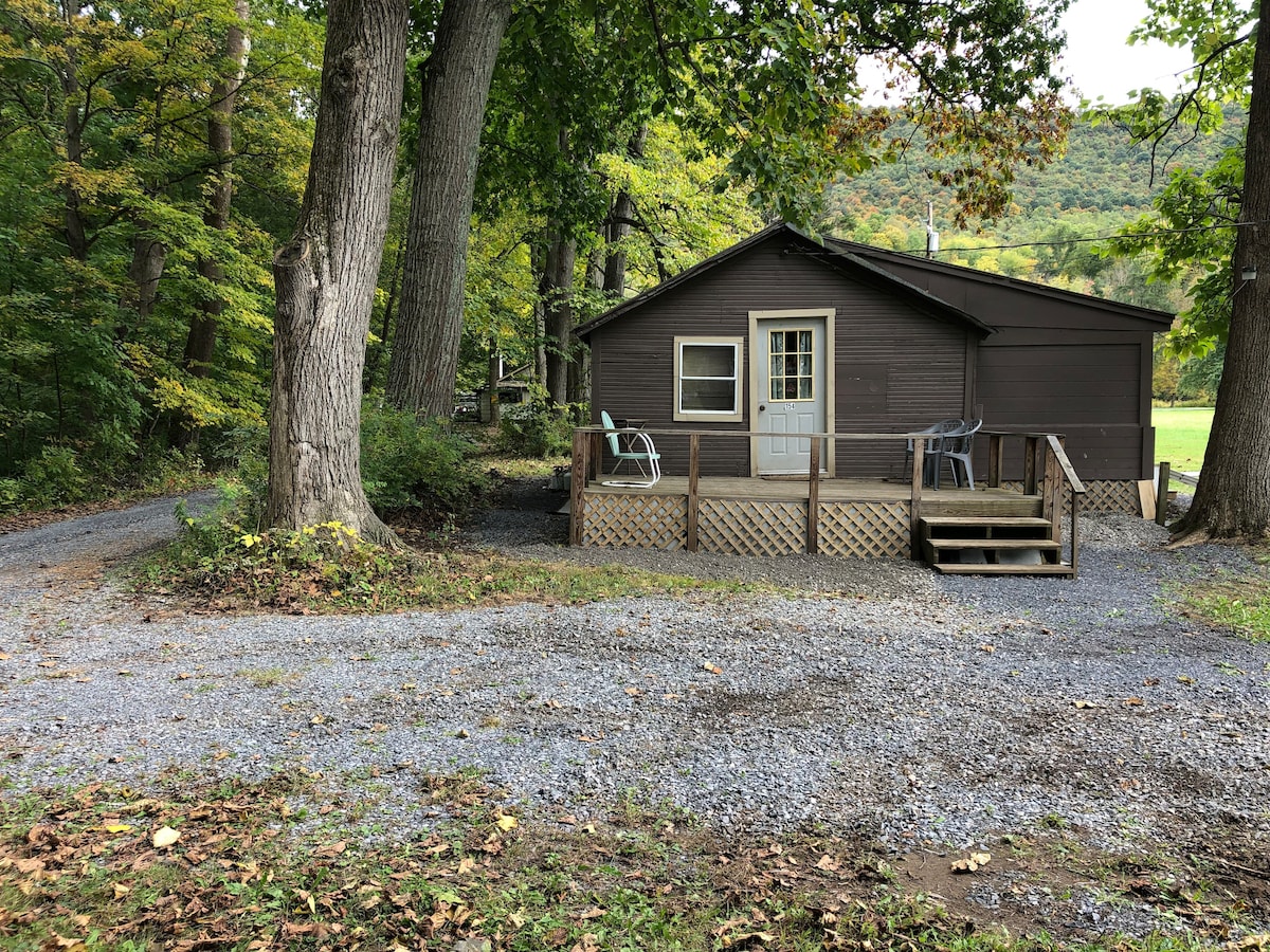 Trailhead Cabin - Horn’s Cabins