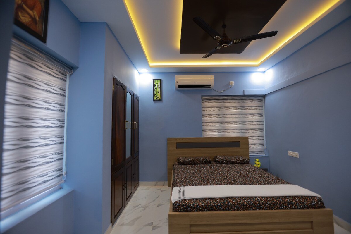 Vikas luxury stay