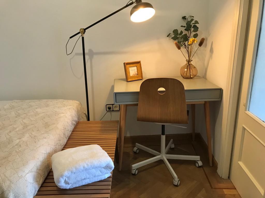 Habitación con baño privado en Malasaña