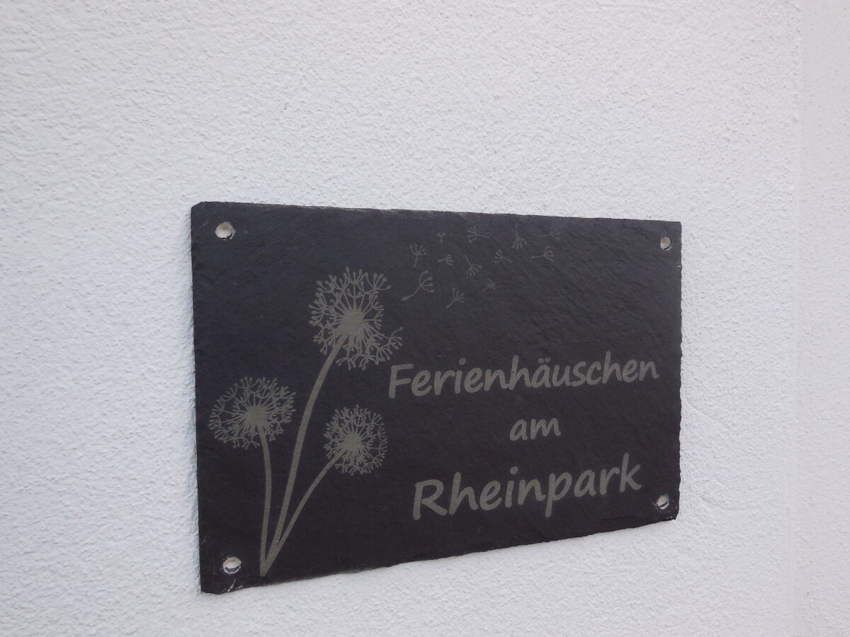 度假屋
Am Rheinpark