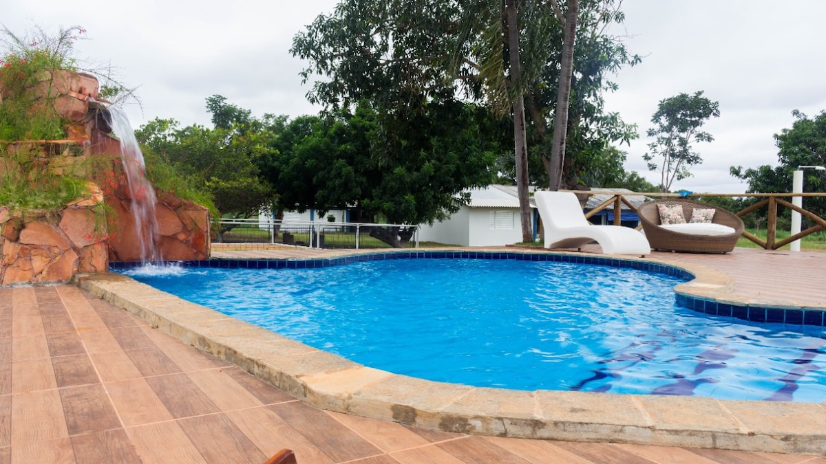 Casa de campo agradável ,piscina