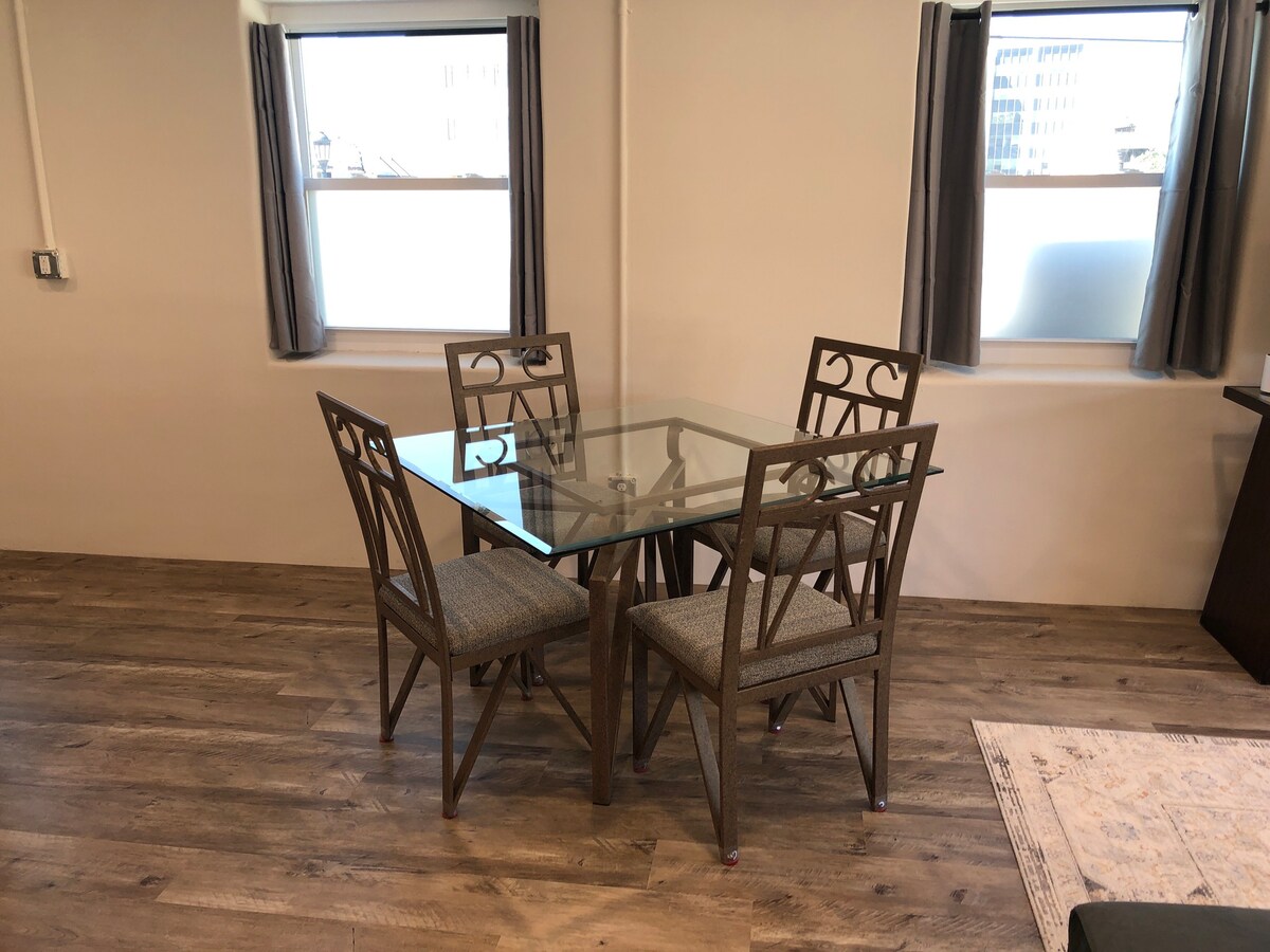 New!Downtown 2 bed/2 bath