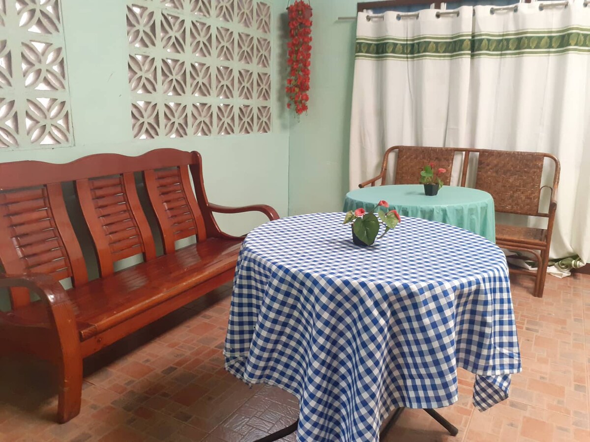 Vacation House near tourist spot for 10 person