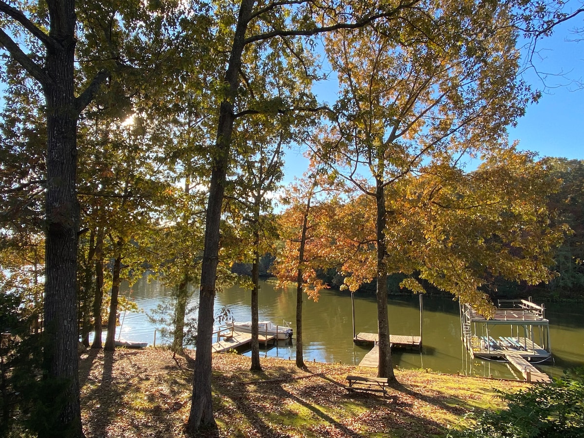 Coosalig cabin Lake Logan Martin