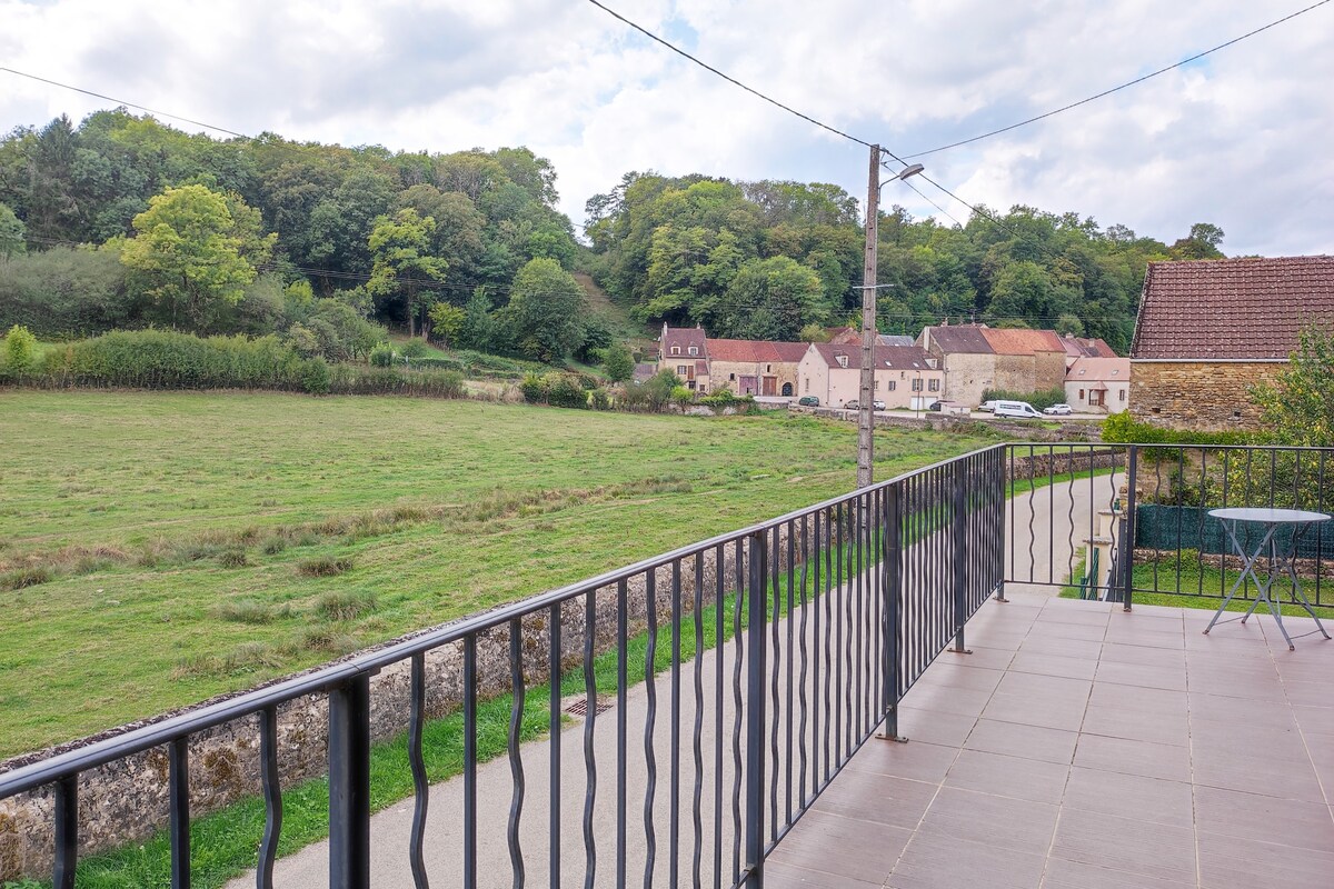 Maison de campagne au calme entre Vézelay  Avallon