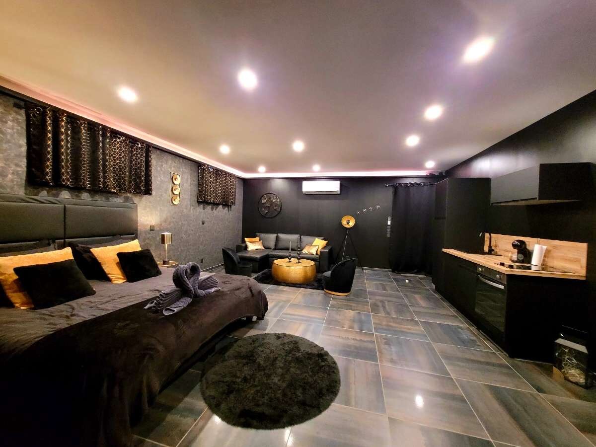 magnifique chambre spa privatif