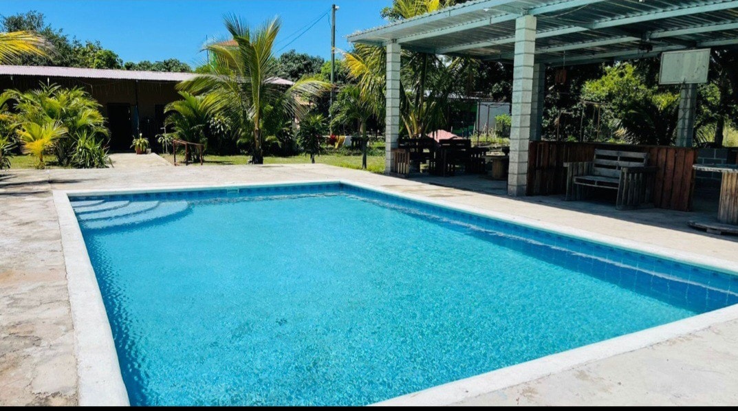 Casa de Campo和Palmerola附近的泳池