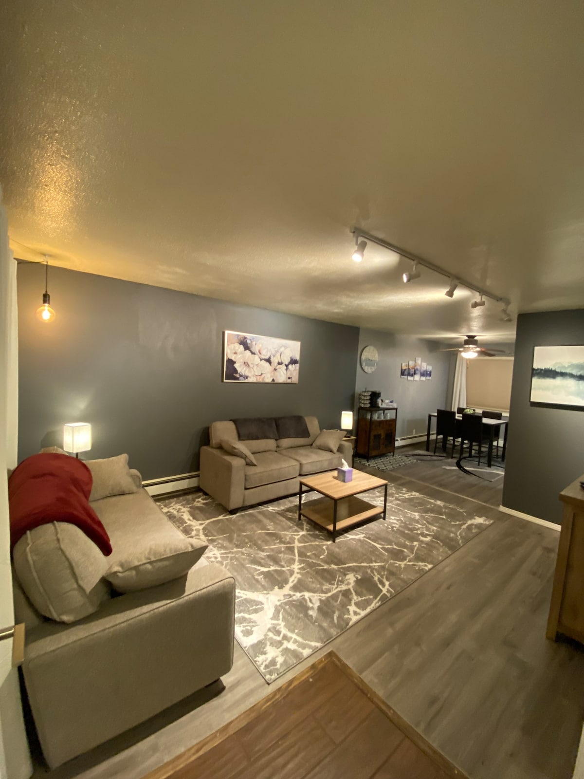 Cozy 2-bedroom Duplex home in Fairbanks