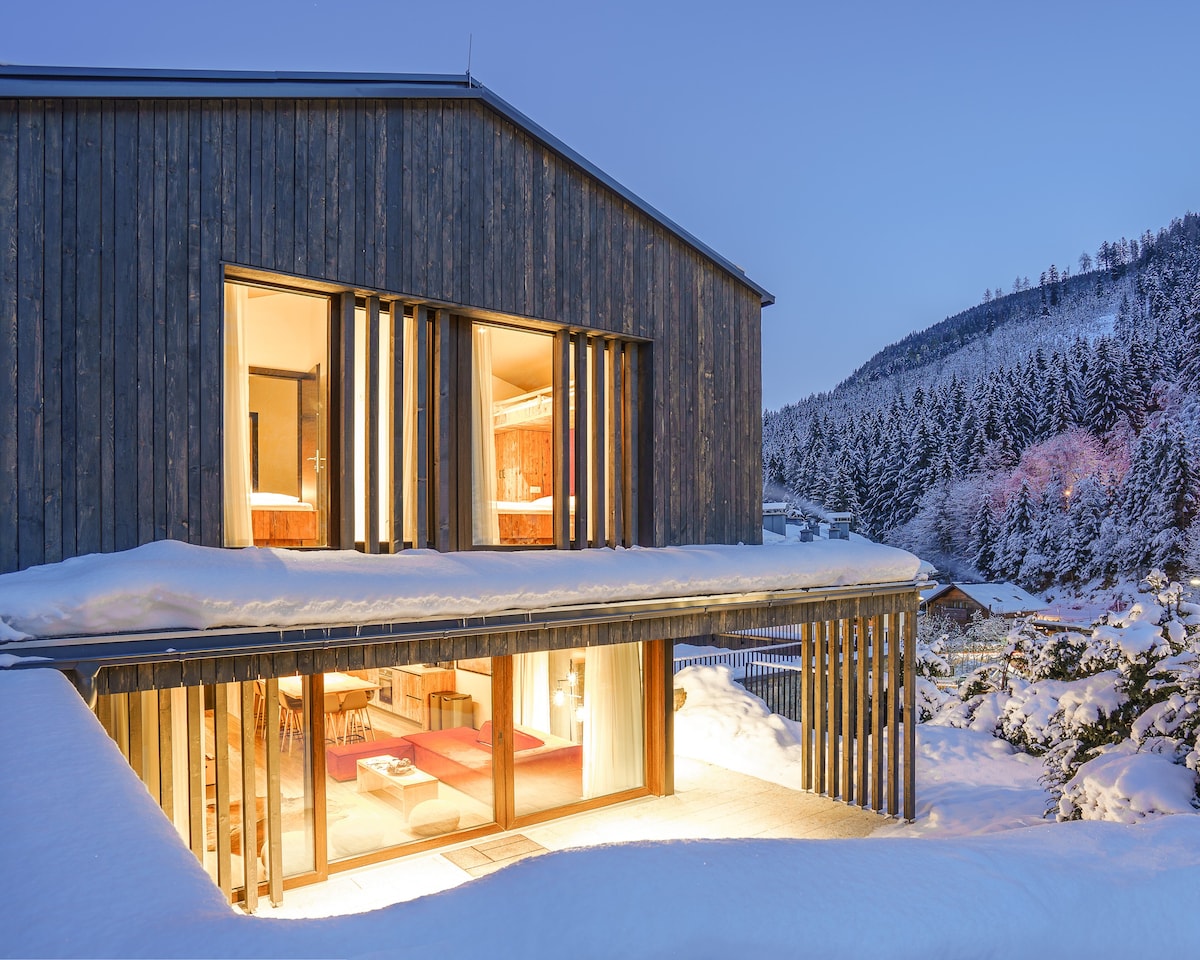 现代4卧室度假木屋/滑雪室外滑雪（带桑拿房）