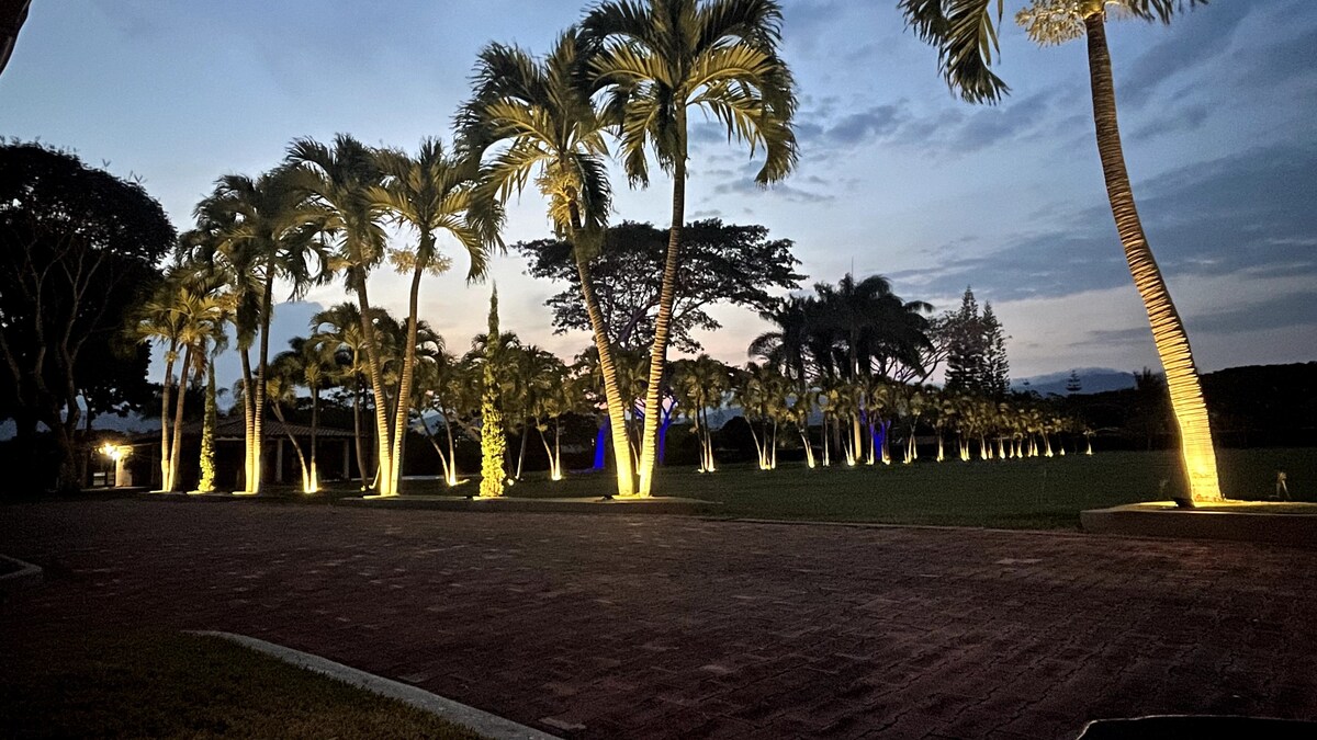 Casa de campo  en Rozo  con  amplias zonas verdes