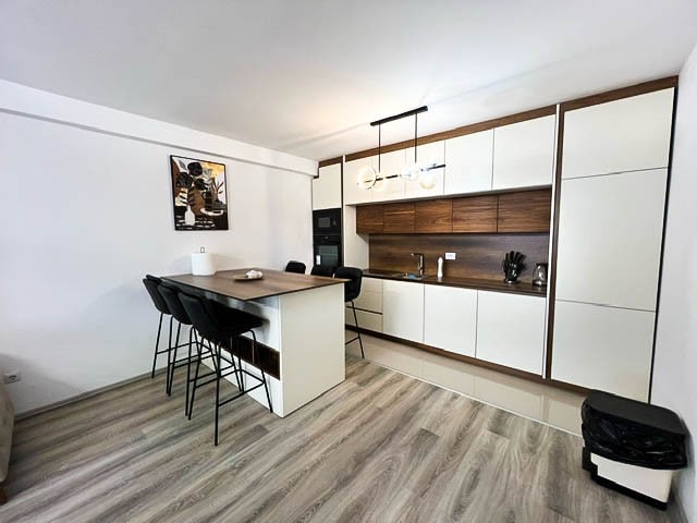 New Attractive Modern Apartment