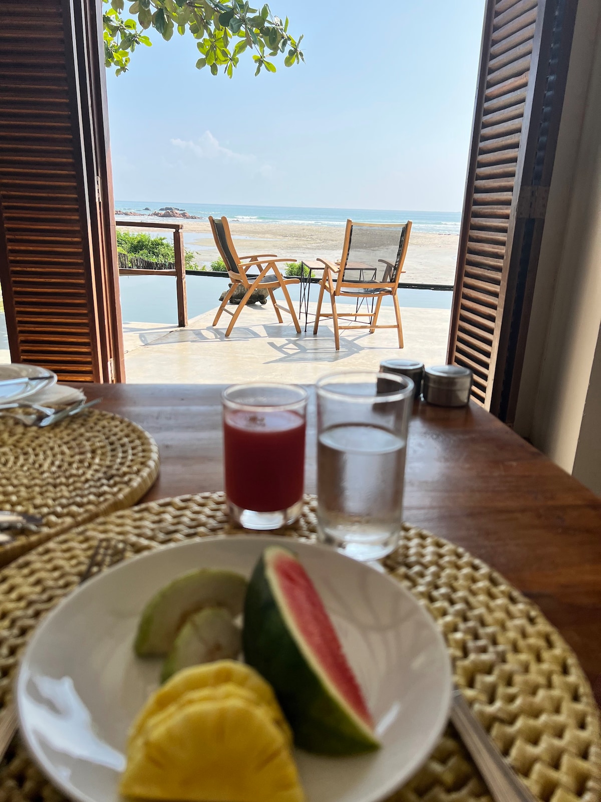 Luxury Room by the Beach with Plunge Pool