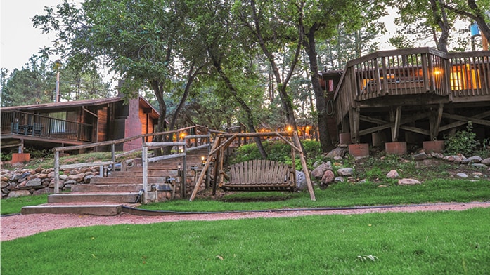 Ponderosa Pine Forest, Arizona.
One Bedroom Suite.