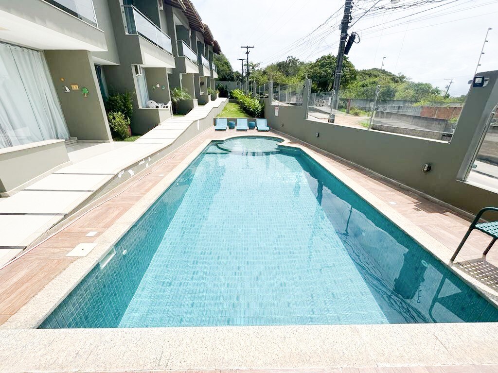 Casa 7,  moderna com piscina e vista de mar