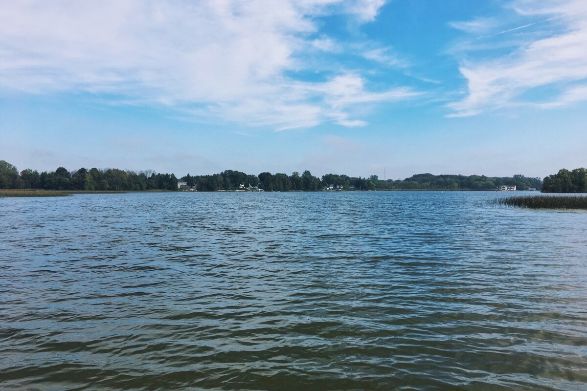Heron Point.  Serenity on Random Lake.