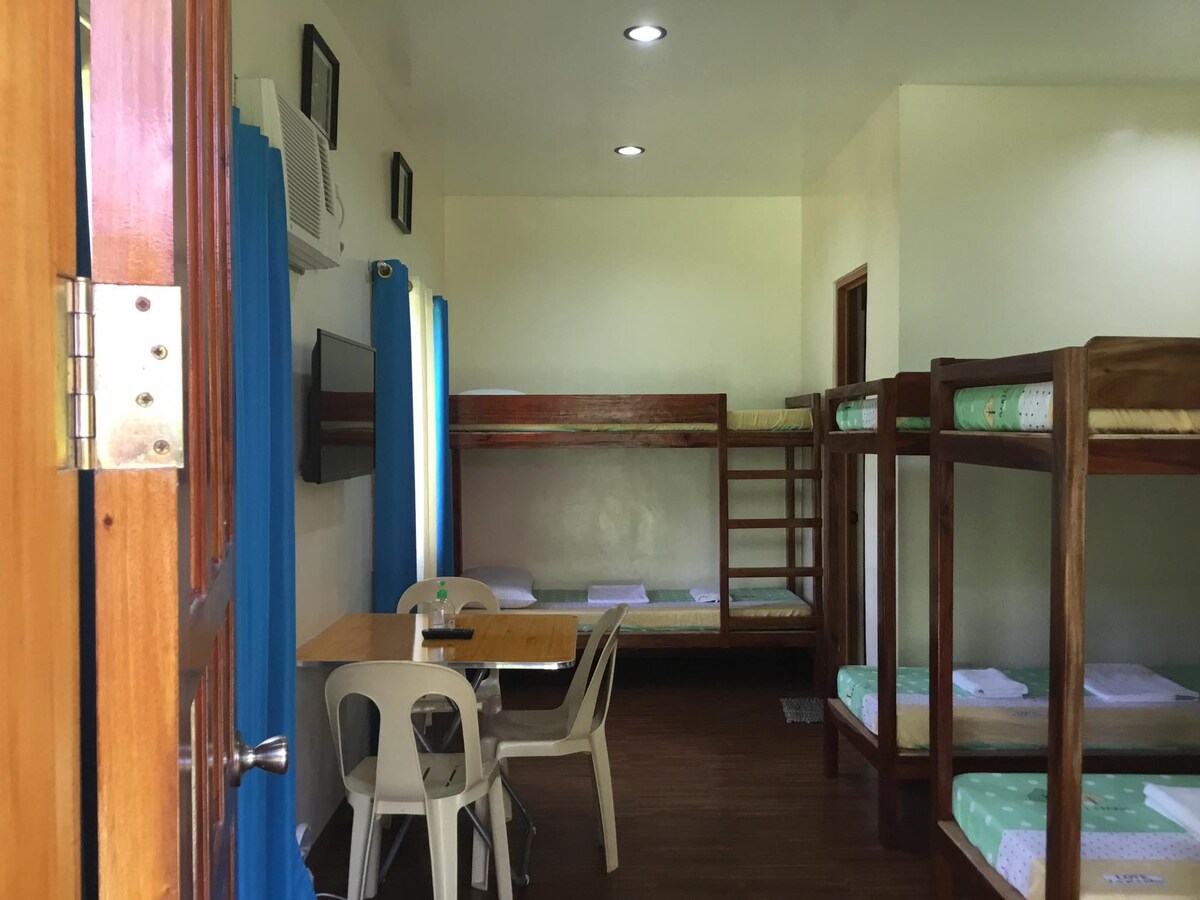Camiguin Lanzones Resort Dormitory 1