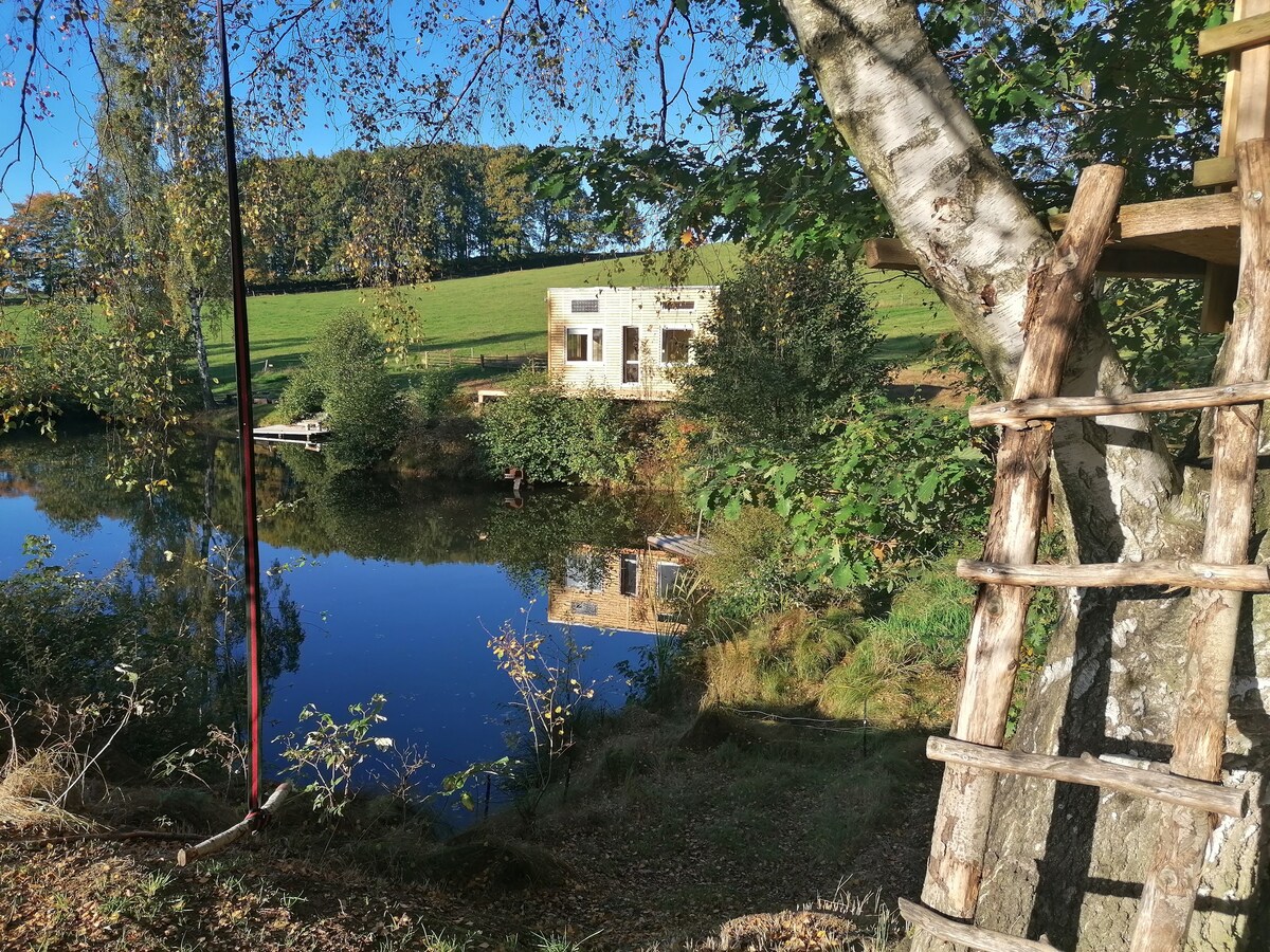 风景优美的豪华微型住宅。