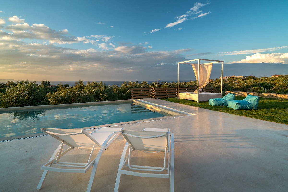 Merovigli Villa - 4 Bedroom with private pool