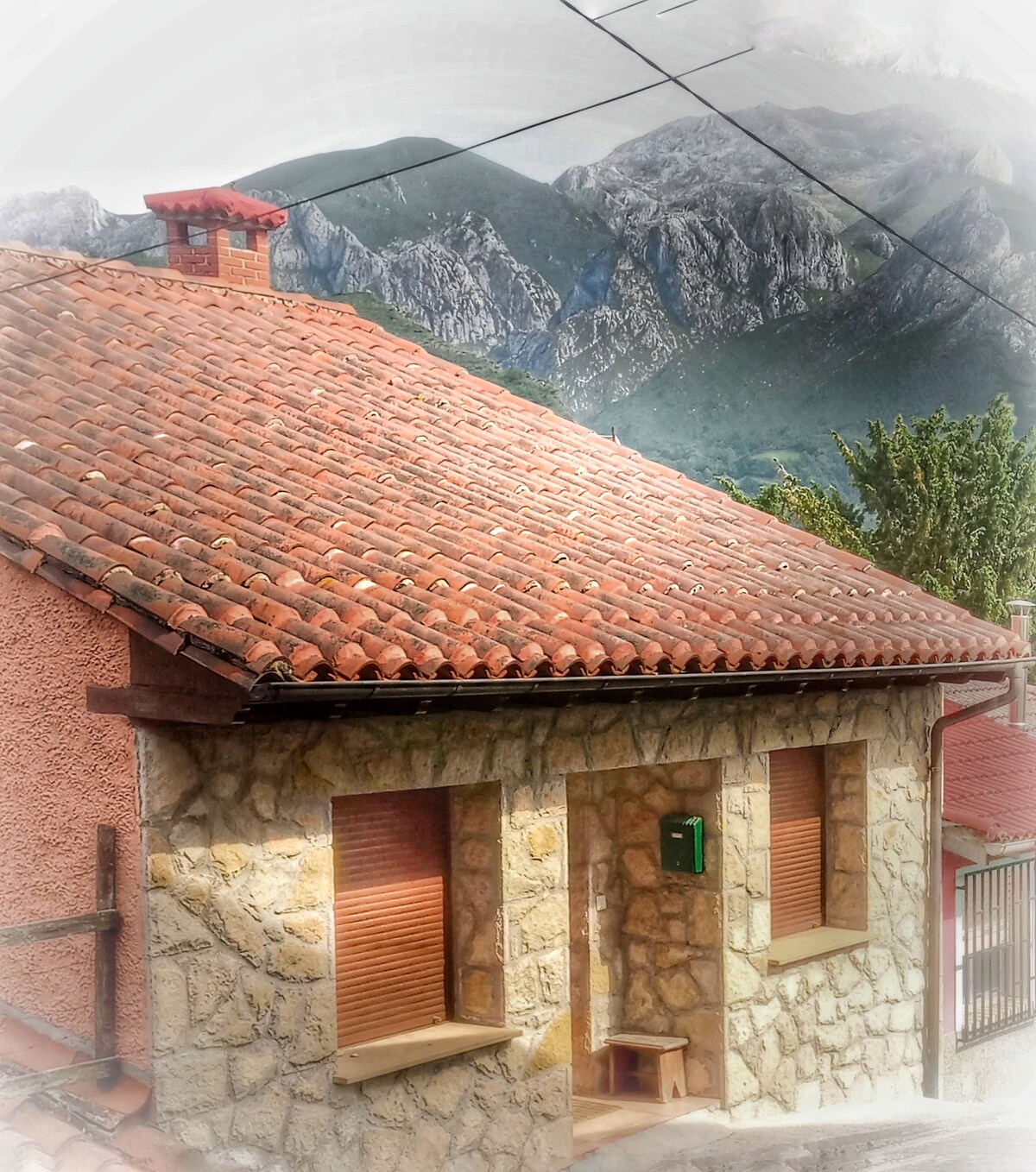 Casa de pueblo en 
"Canales de Cabrales "