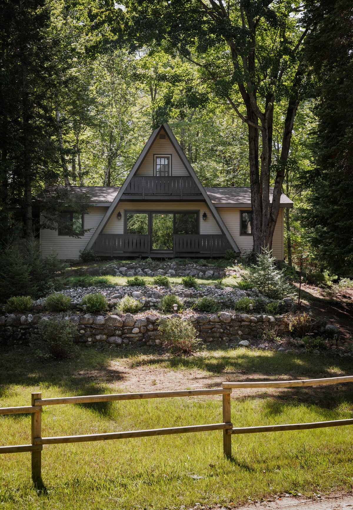 Family Chalet w/ Lake MI Access|Gameroom|Firepit