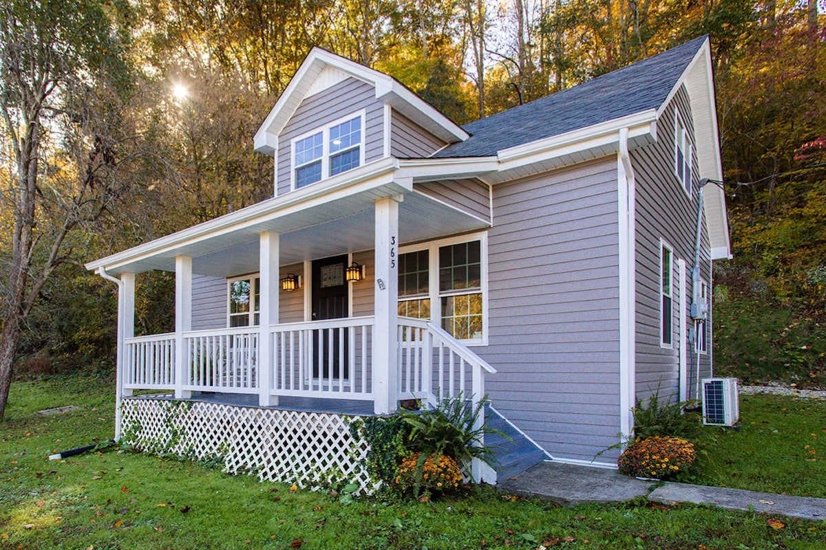 The Fern at South Fork 
Spacious Cottage in RRG