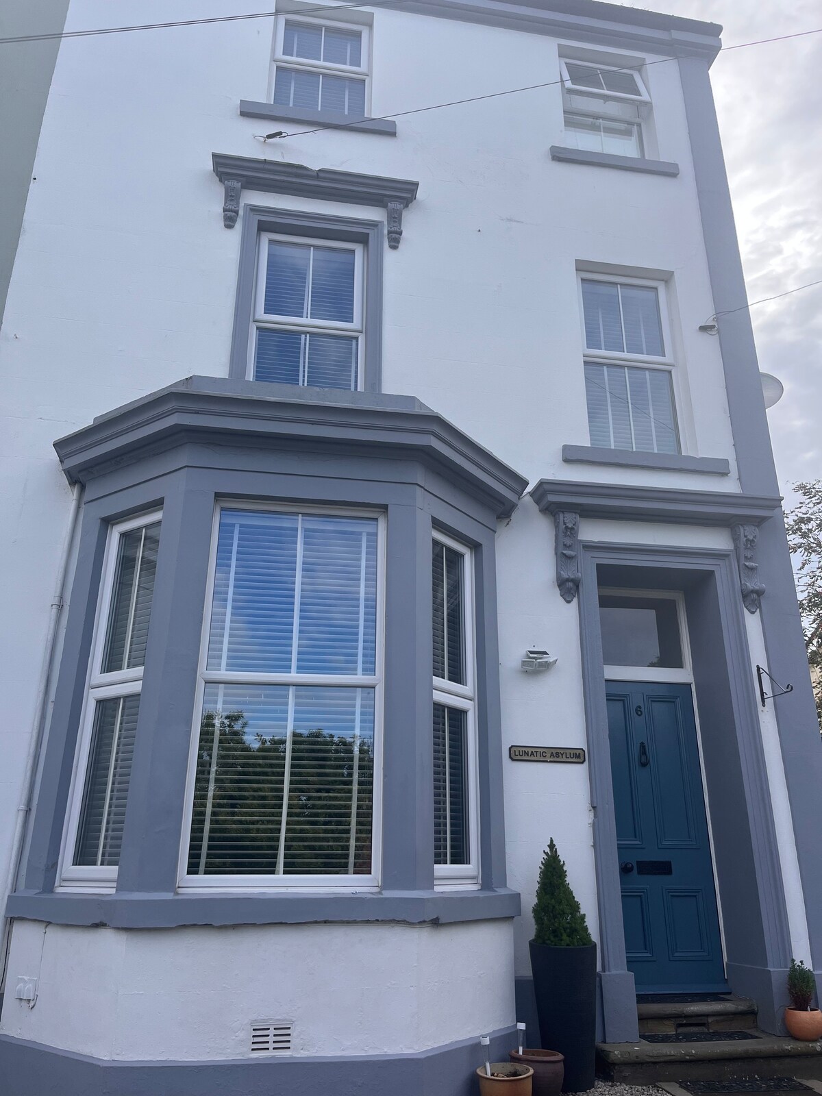 5 bedroomed Victorian House