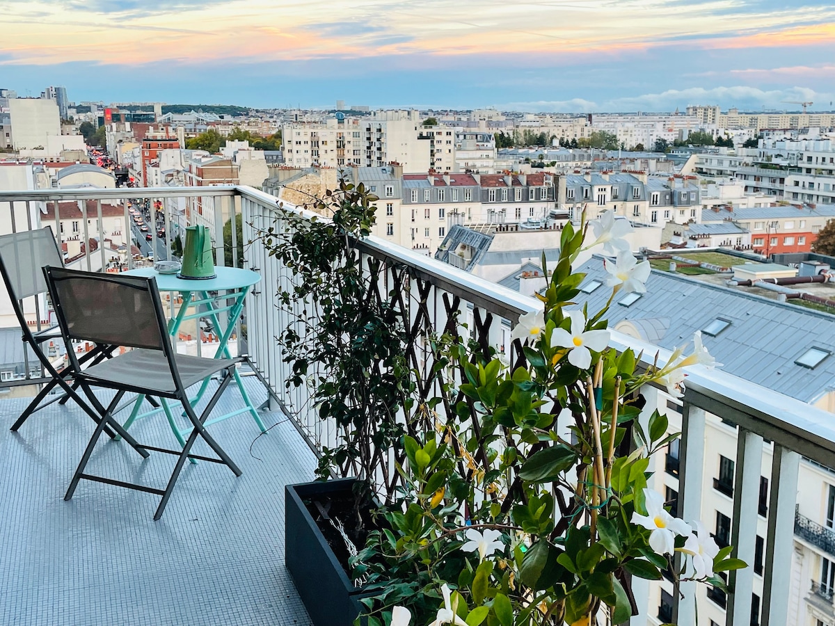 现代大型公寓- 360度全巴黎景观