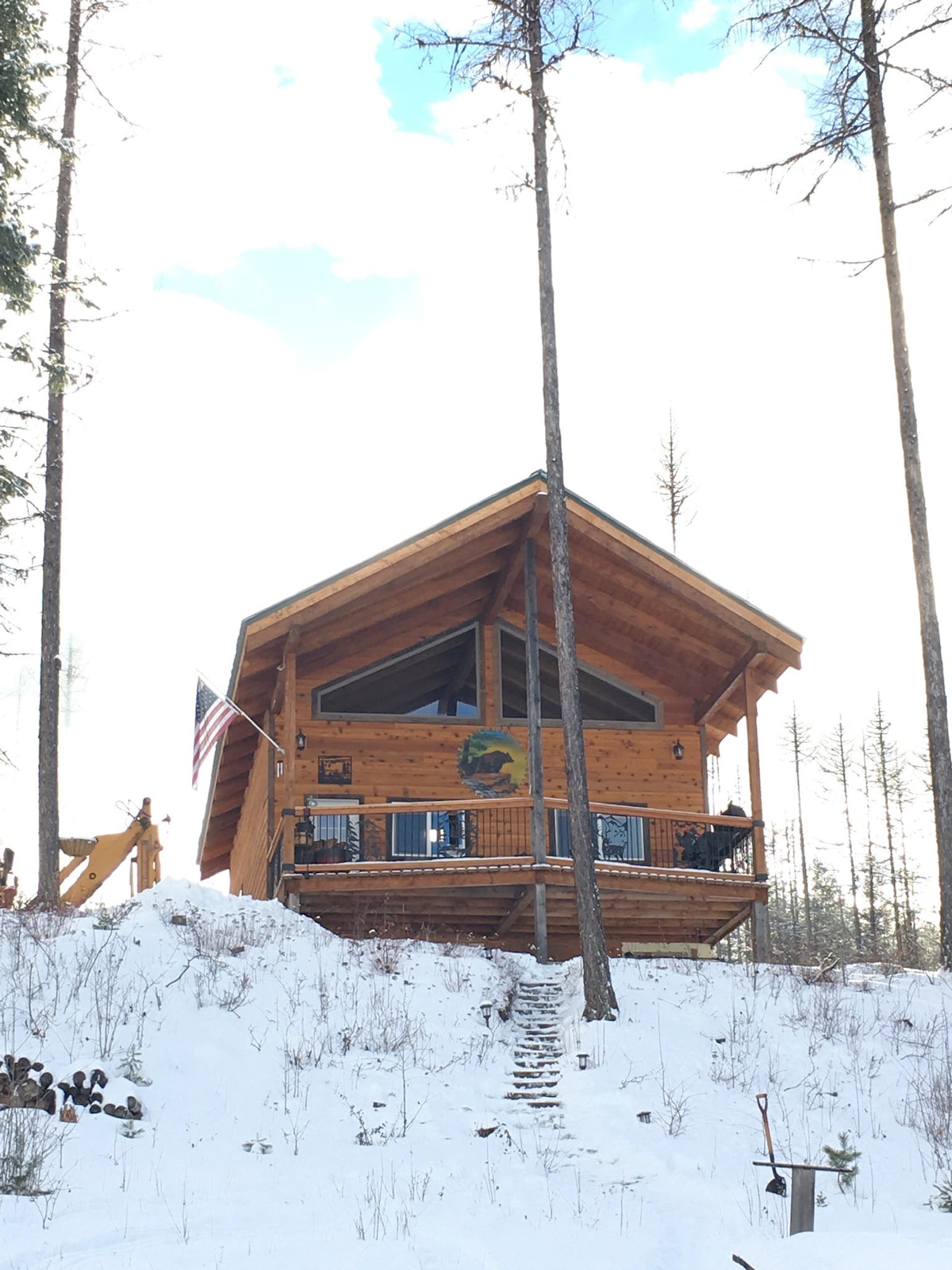 Sportsman’s Paradise Cabin on Little Lake