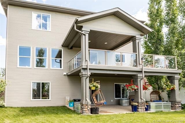 Modern Oasis W/ Private bath, Hot Tub & Theatre Rm