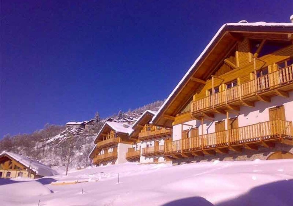 Splendido alloggio in chalet con parking coperto