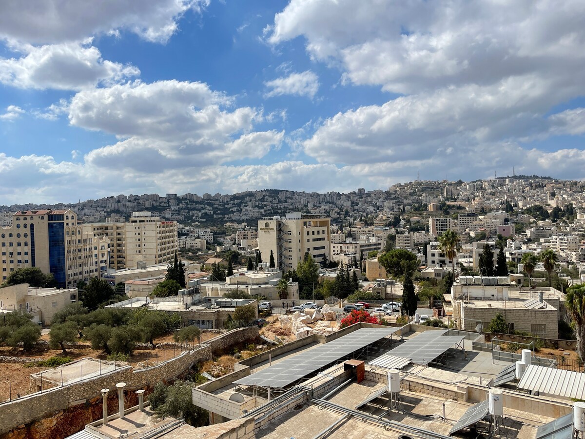 「Zaatar House」：阳光房，可欣赏城市景观