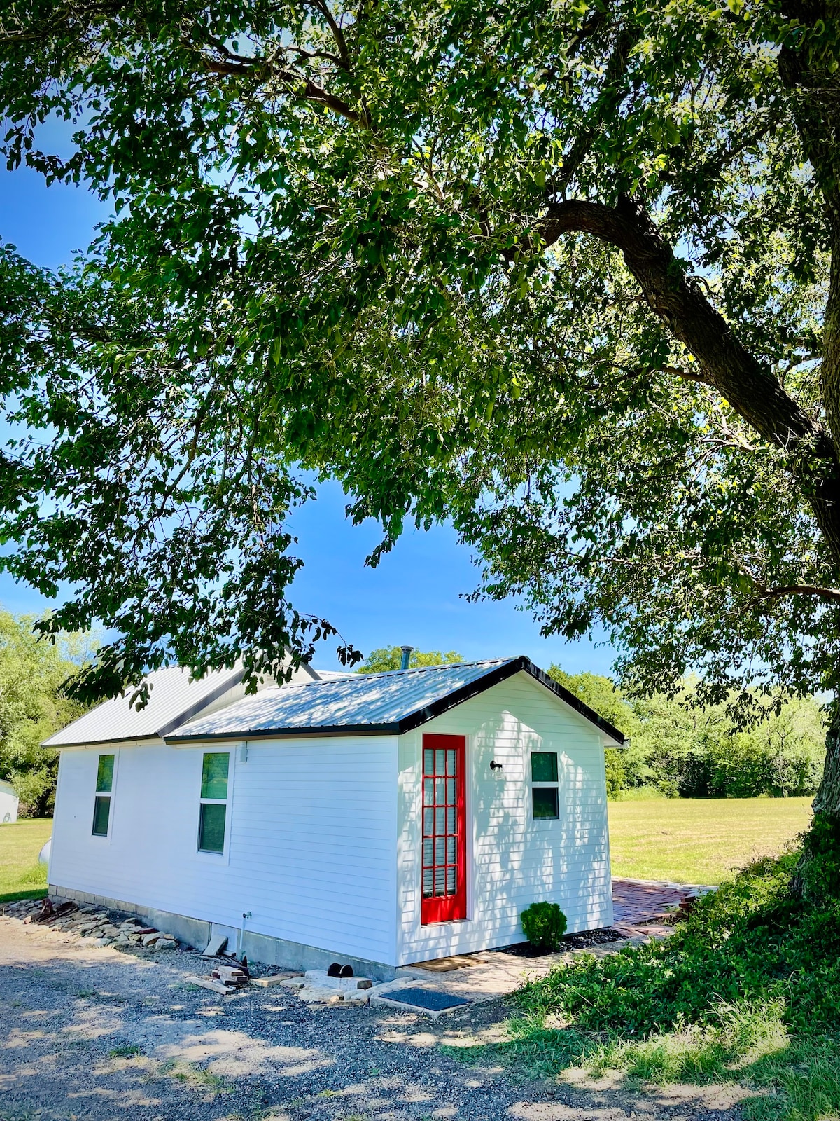 Mulberry Farm Cottage on Mill Creek