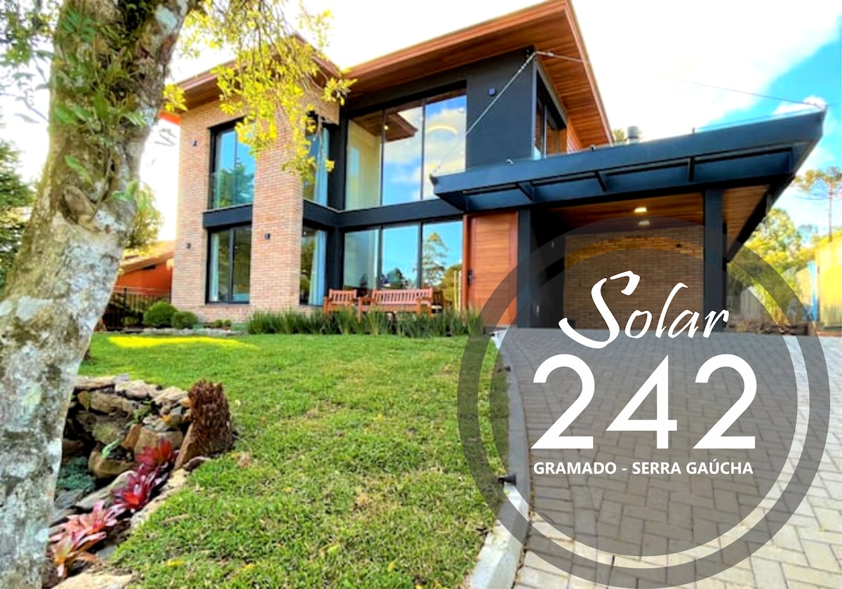 格拉马多市中心的太阳能242 ，时尚和舒适度！
