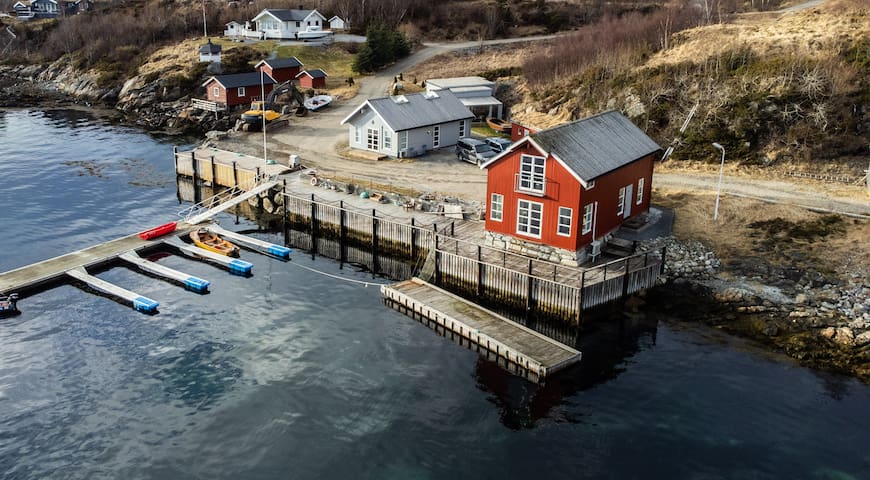Dolmøya的民宿