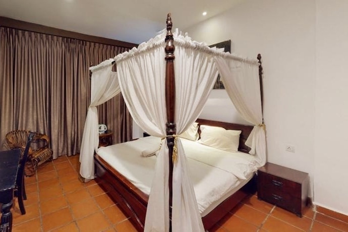 Armenian Suite's Deluxe Double Hotel Room R103