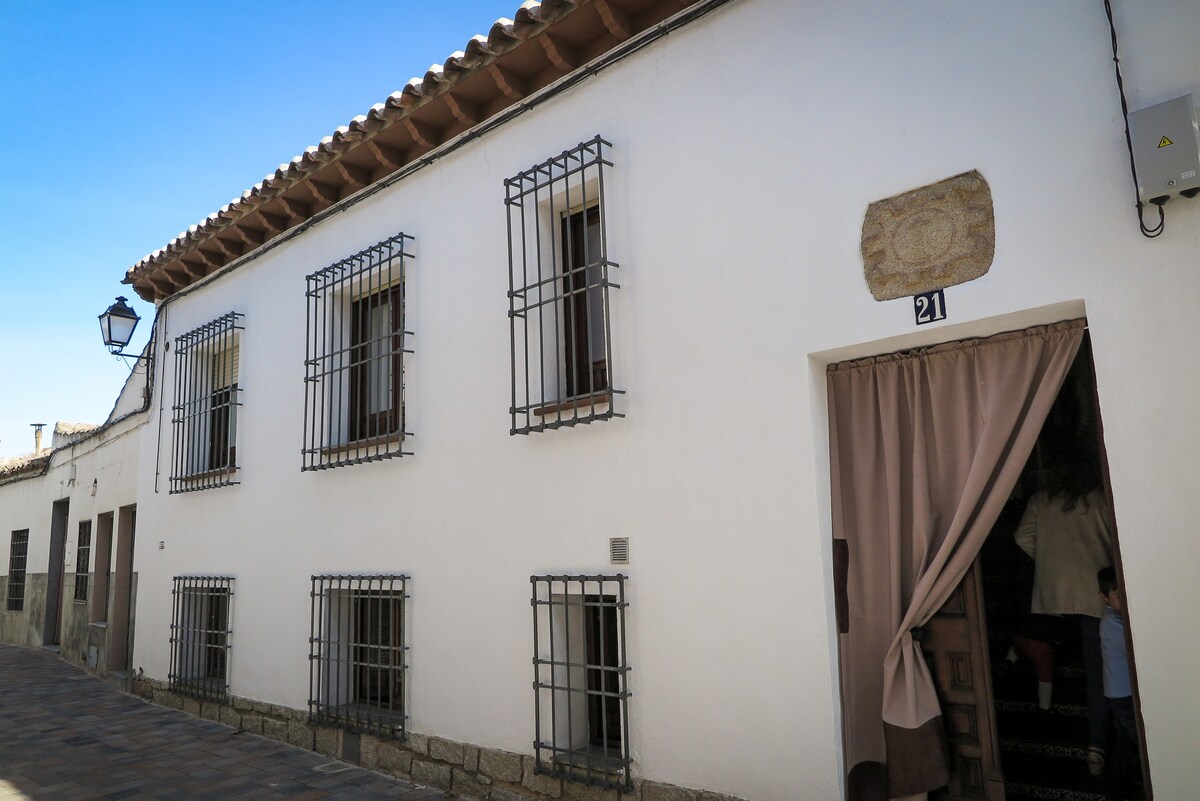 Tomé ， "Casa del Corredor"