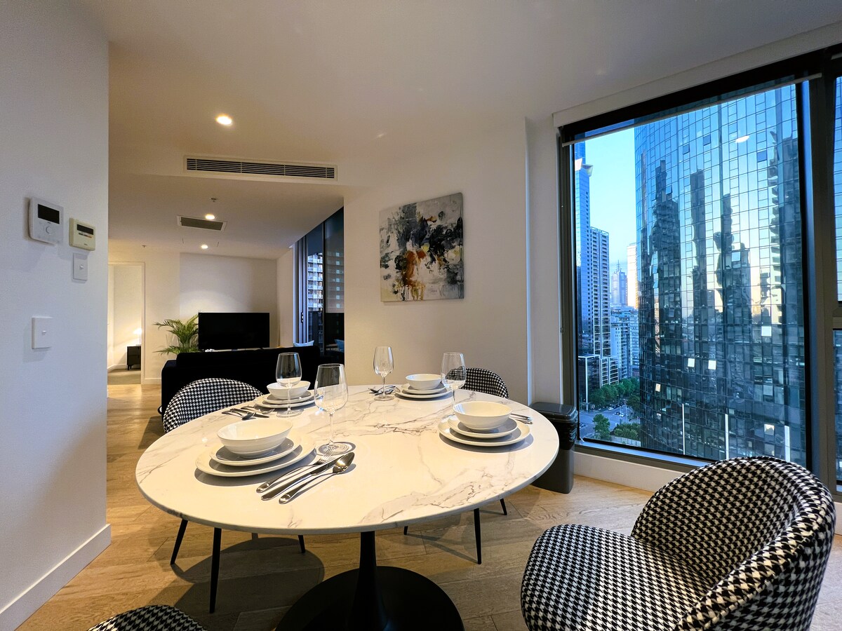 2BR 2 BATH, Balcony, City View, Southbank