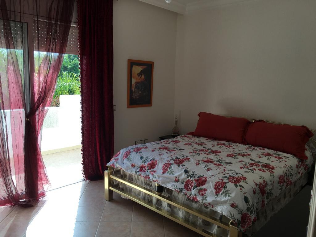 Beautiful 3 bed-room villa next to the Beach