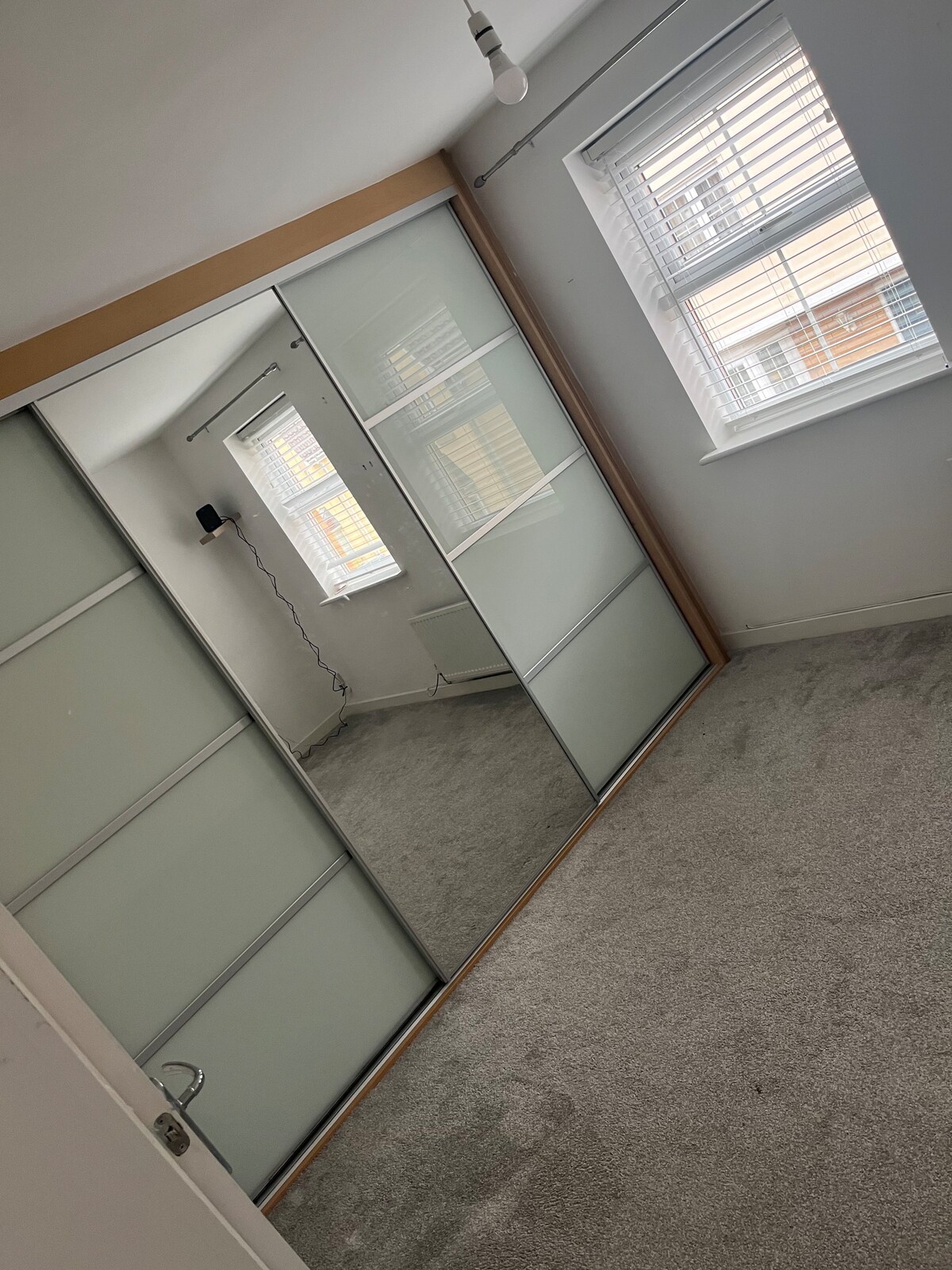 Modern Double bedroom available